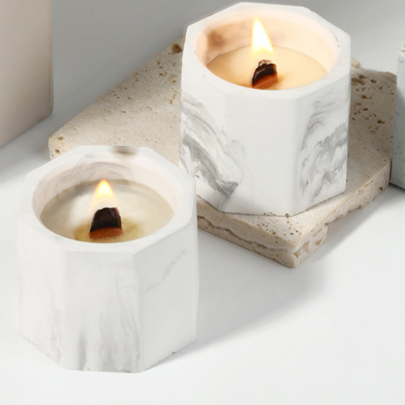 شمعة خشبية شفافة بوزن 90 جرامًا مع غطاء خشبي لتزيين المنزل وحفلات الزفاف وحفلات أعياد الميلاد معطرة