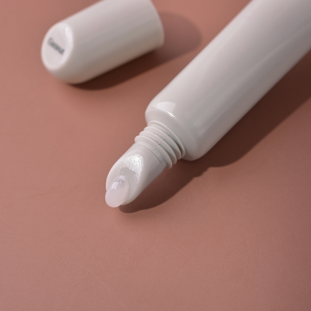 بلسم الشفاه النباتي المرطب والمرطب بزيت توهج الشفاه بنكهة الفاكهة من الكاميليا